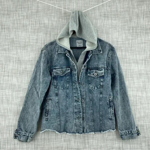 Love Tree Women's Size Small Hooded jean jacket raw hem zip button 0204